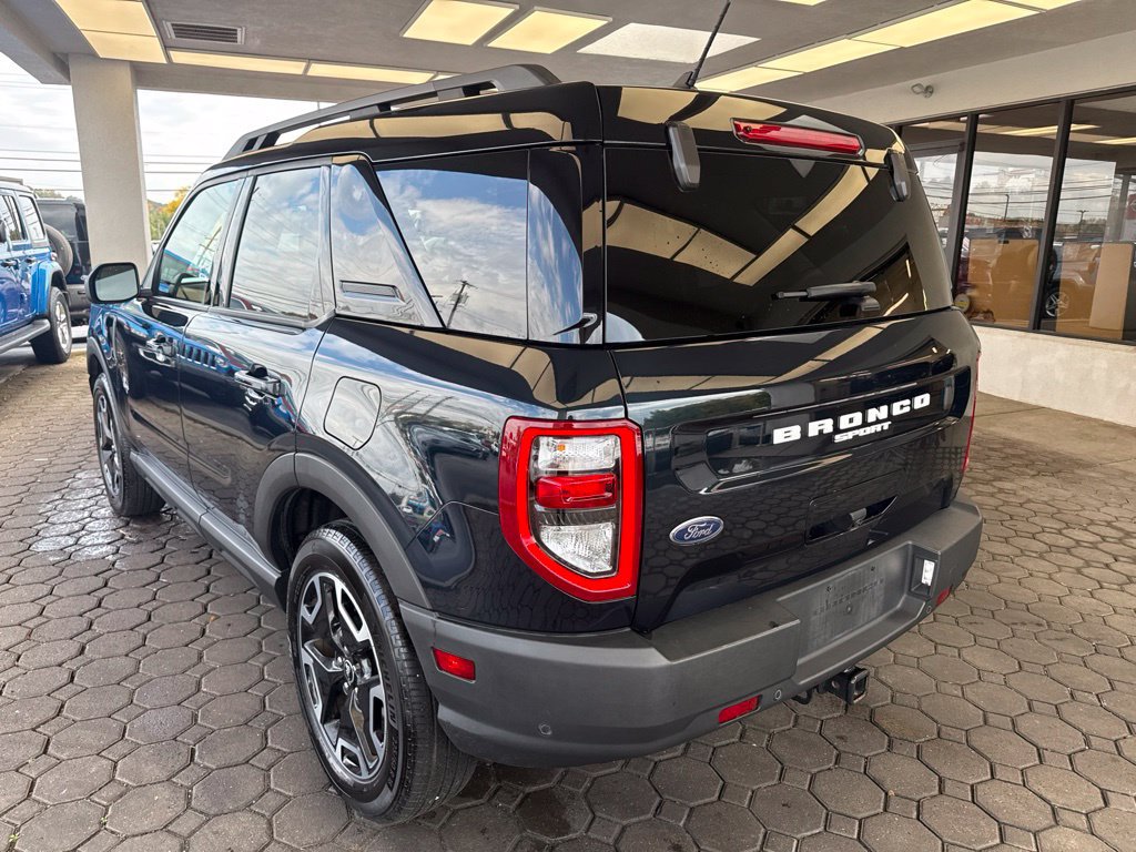 Certified 2023 Ford Bronco Sport Outer Banks w/ Tech Package AWD/4WD image 8