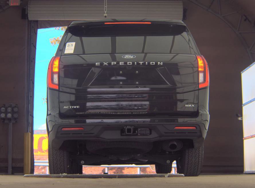 Certified 2025 Ford Expedition Max Active image 3