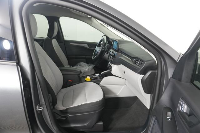 Certified 2024 Ford Escape Active w/ Cold Weather Package FWD image 23