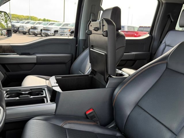 Certified 2026 Ford F350 Lariat w/ Lariat Premium Package AWD/4WD image 33