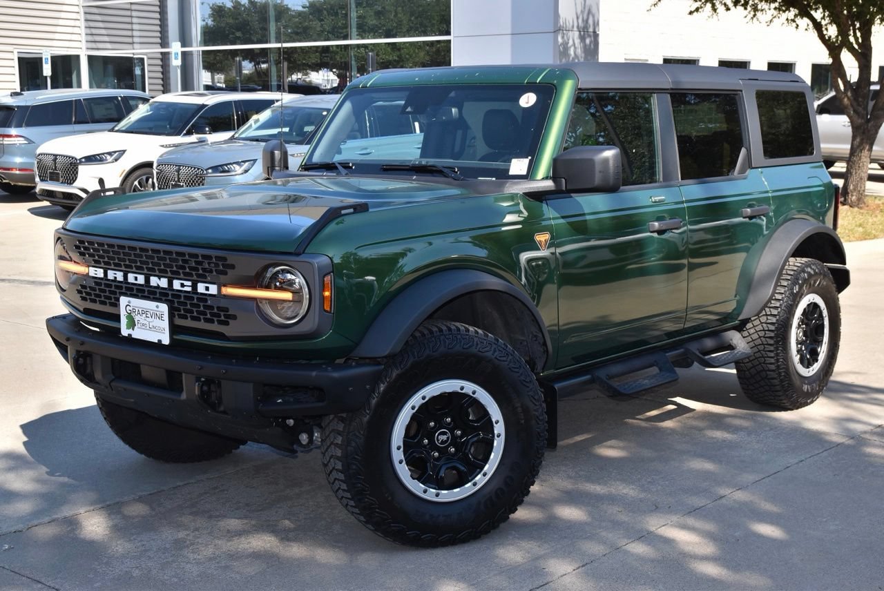 Certified 2023 Ford Bronco Badlands w/ Sasquatch Package AWD/4WD image 50