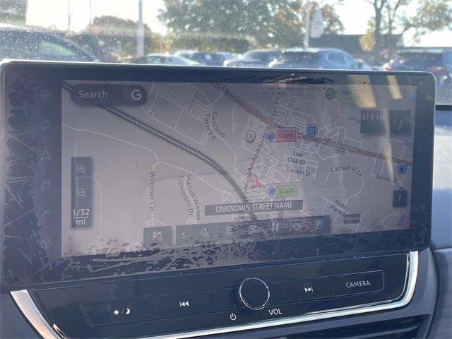 Used 2024 Nissan Altima 2.5 SV w/ SV Premium Package image 26