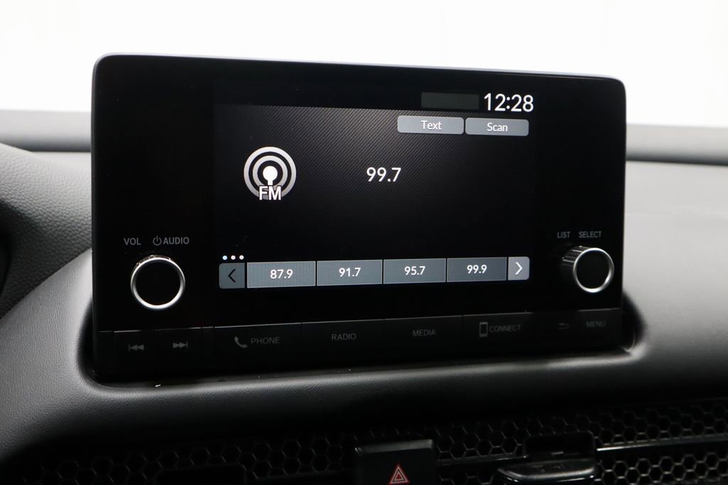 Used 2025 Honda HR-V Sport image 3