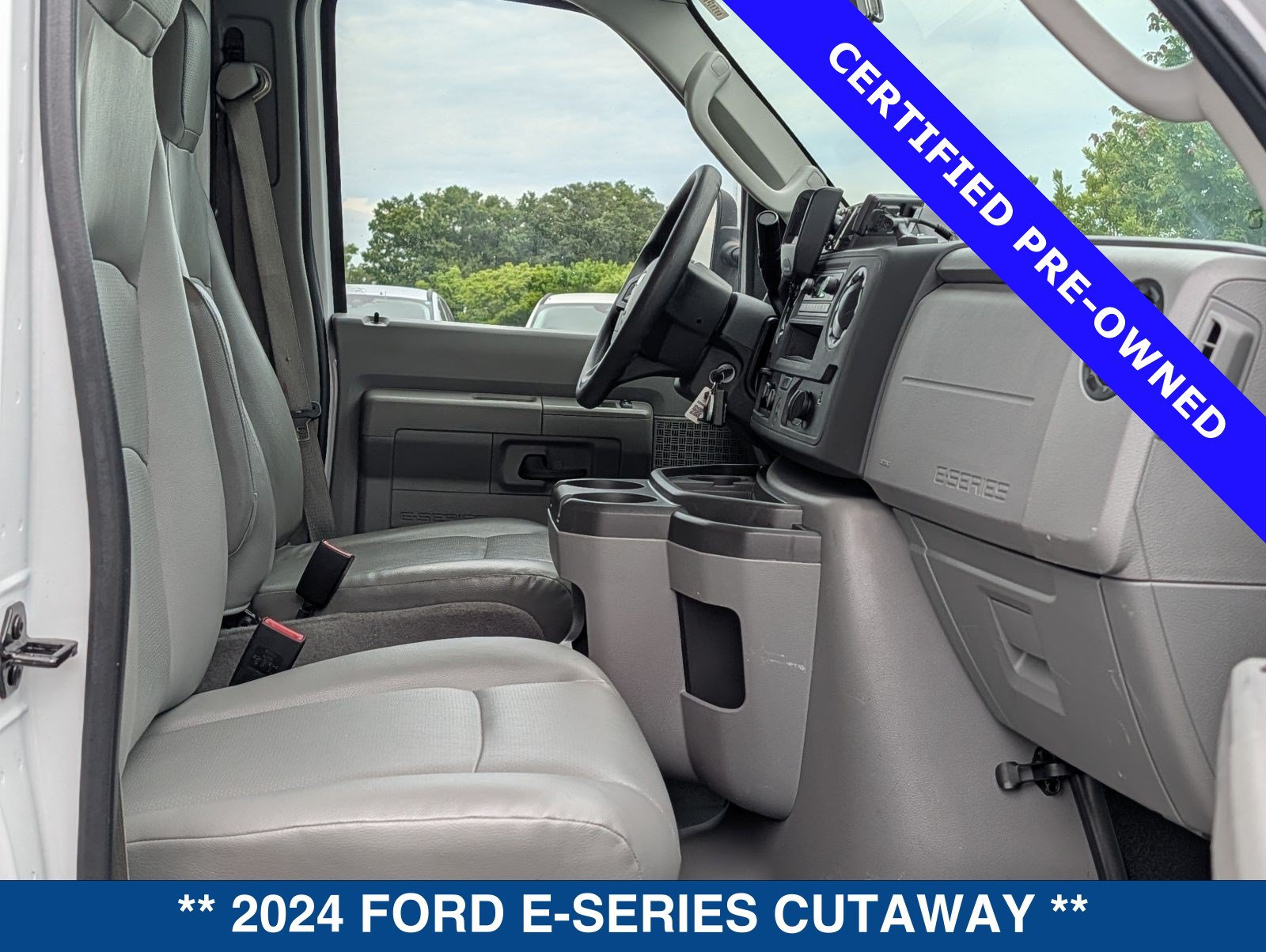 Certified 2024 Ford E-350 and Econoline 350 Super Duty w/ Power Windows & Locks Group RWD image 26