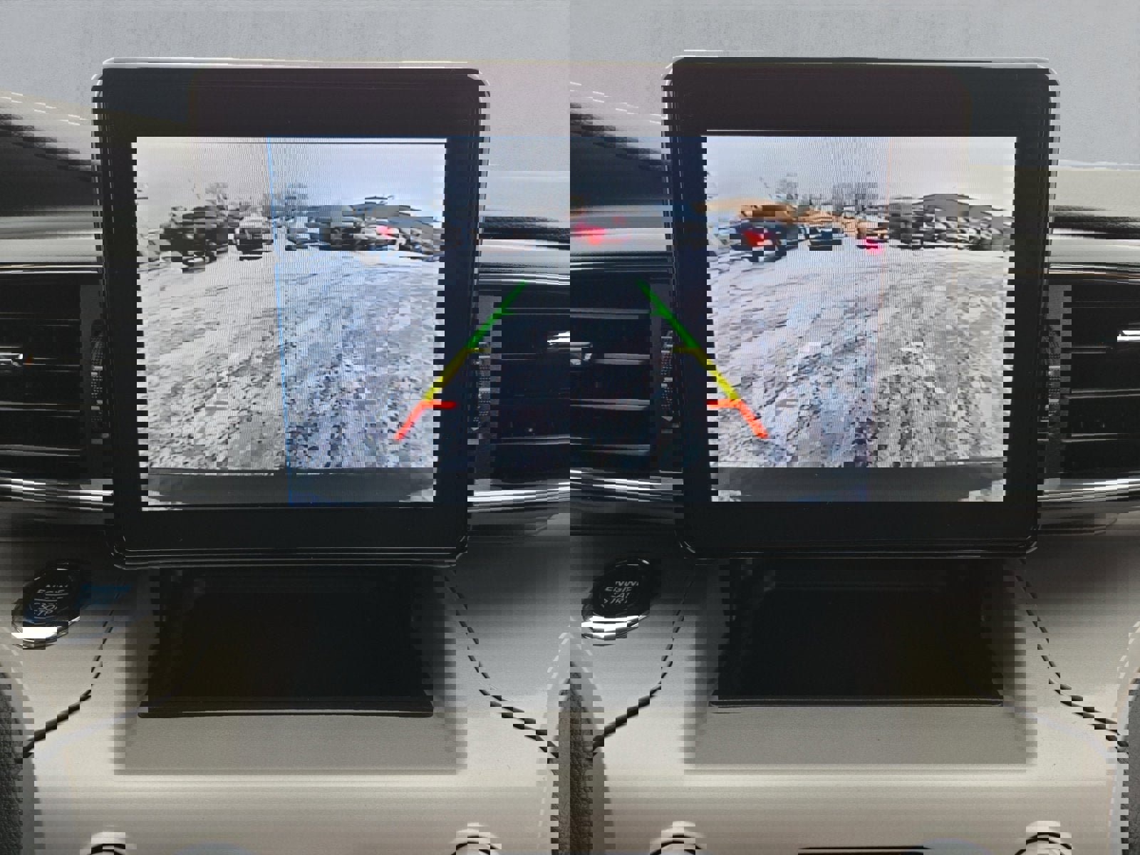 Certified 2022 Ford Explorer XLT w/ Equipment Group 202A image 19