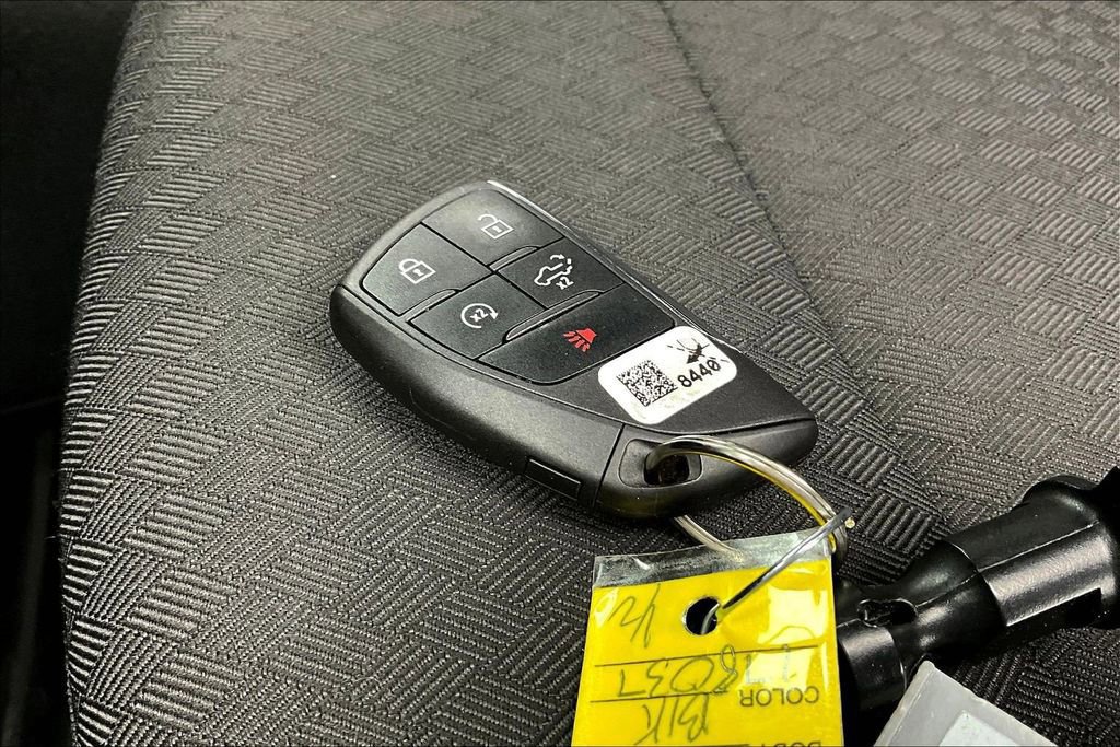 Used 2024 GMC Sierra 1500 Elevation image 13