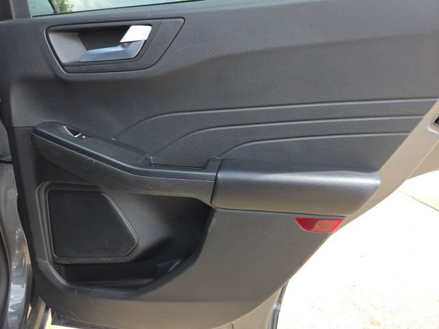 Certified 2025 Ford Escape ST-Line FWD image 20