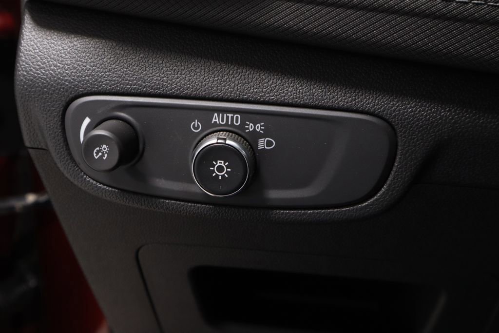 Used 2025 Chevrolet TrailBlazer LT image 26