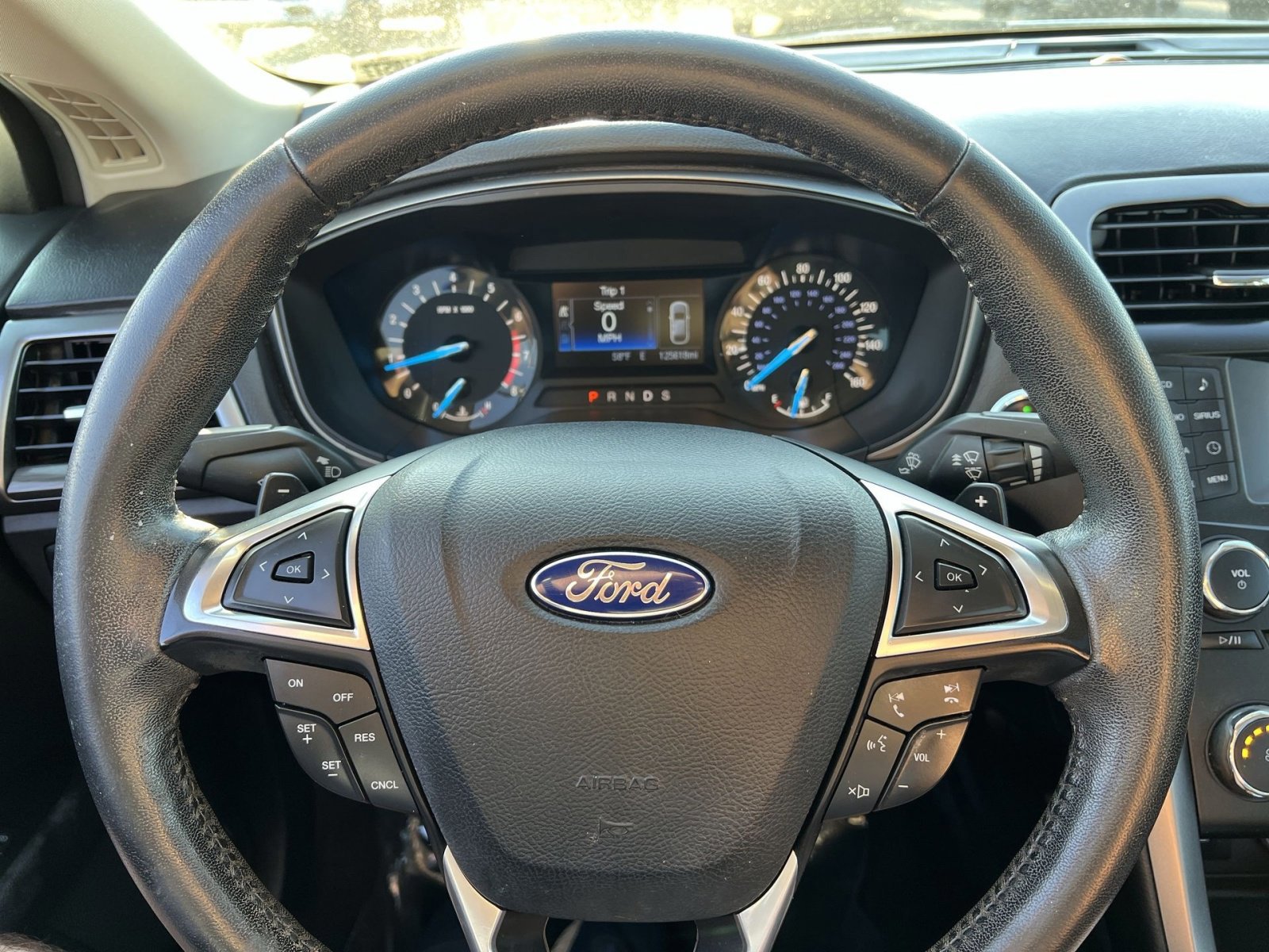 Certified 2017 Ford Fusion SE image 24