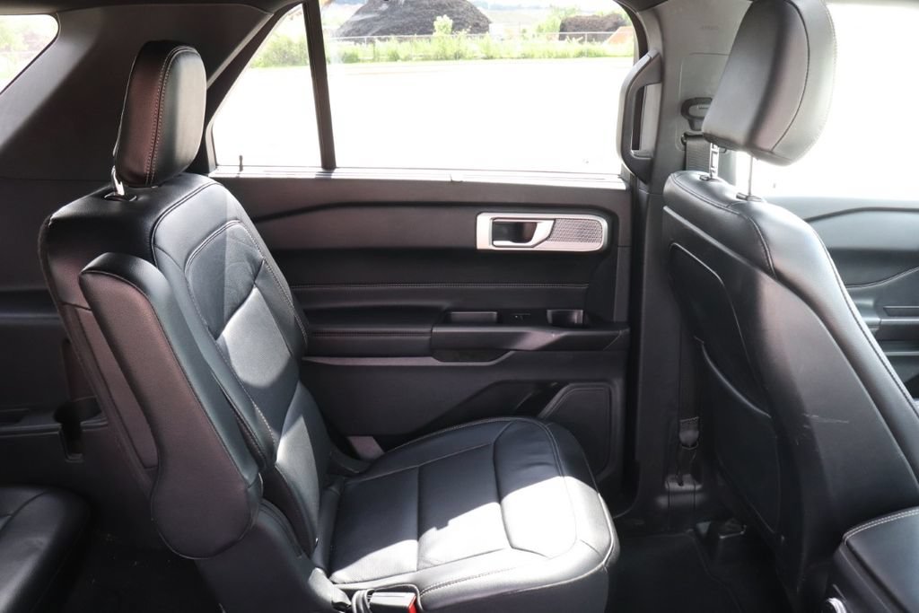 Certified 2020 Ford Explorer Limited AWD/4WD image 19
