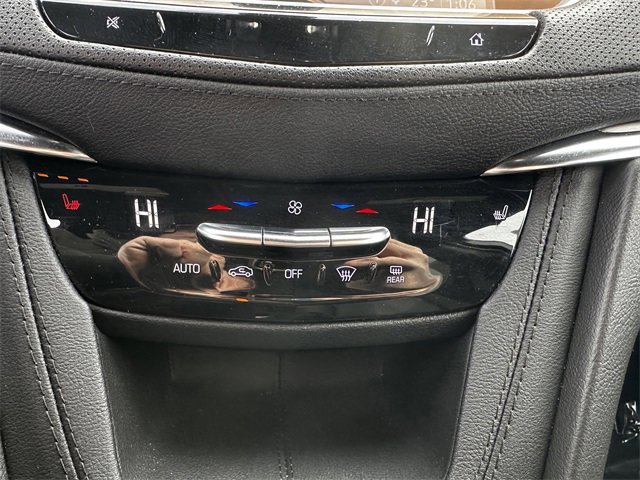 Used 2023 Cadillac XT5 Luxury image 24