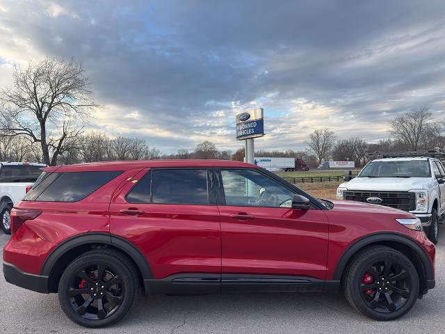 Certified 2021 Ford Explorer ST w/ Equipment Group 401A image 4