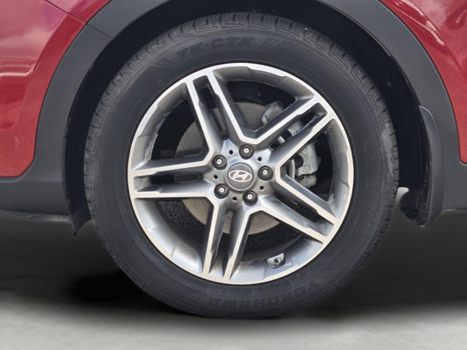 Used 2018 Hyundai Santa Fe FWD image 17