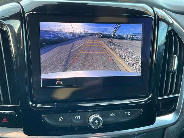 Used 2022 Chevrolet Traverse LT image 11