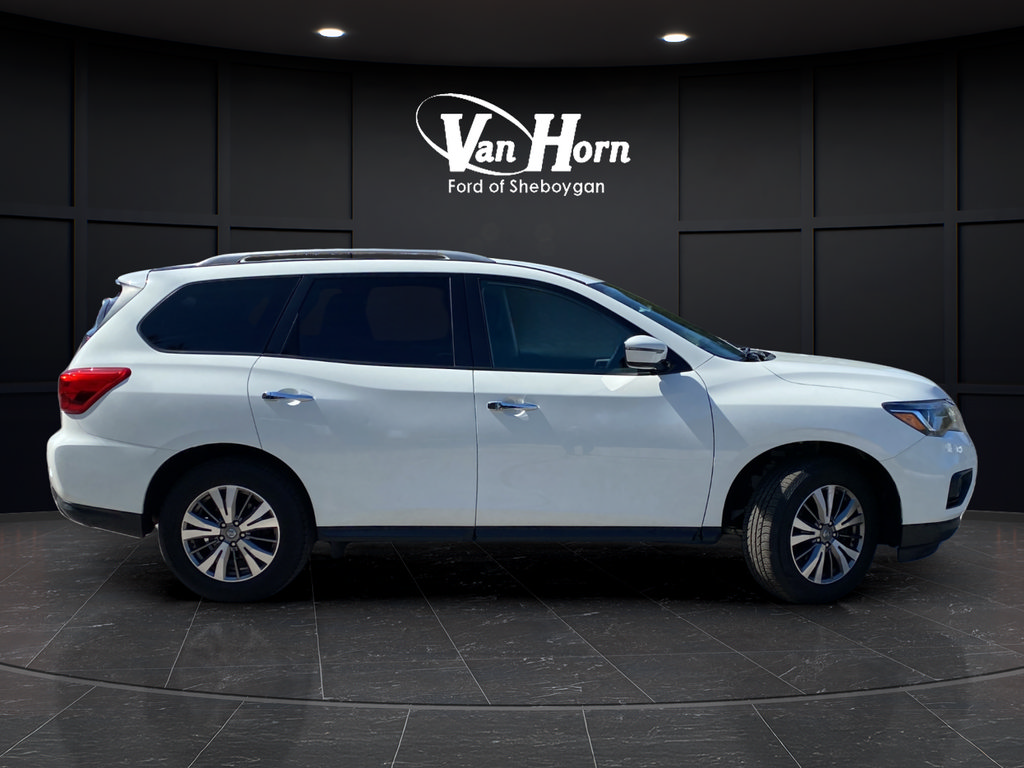 Used 2020 Nissan Pathfinder SV AWD/4WD image 8