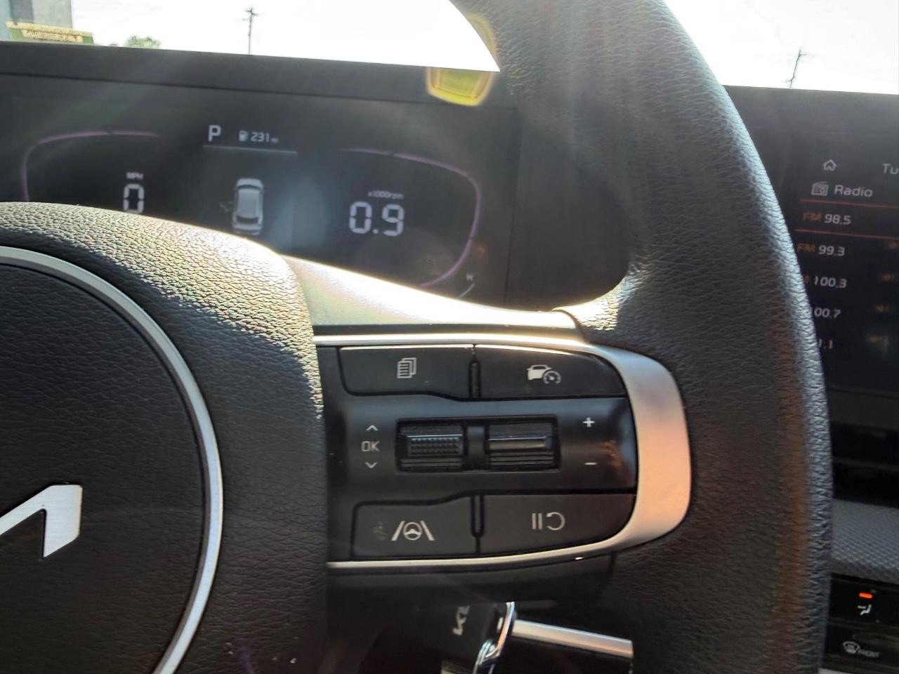 Used 2024 Kia Sportage LX AWD/4WD image 13