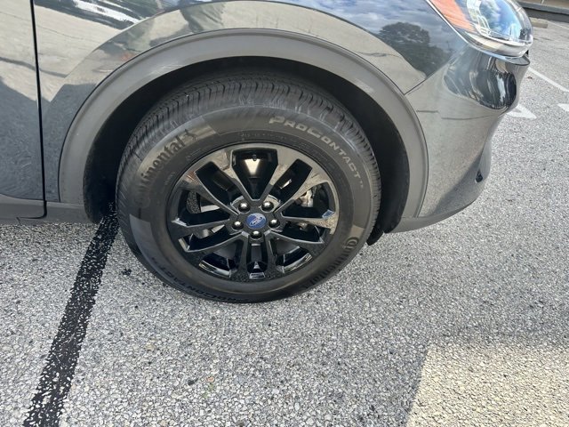 Certified 2022 Ford Escape SE w/ Cold Weather Package image 53