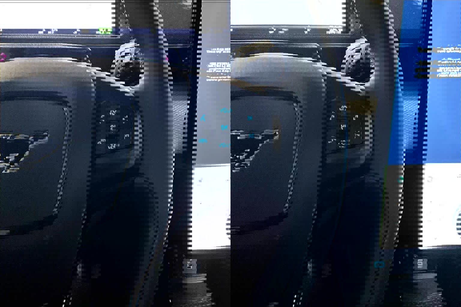 Certified 2022 Ford Mustang Mach-E Select w/ Comfort/Technology Package image 23