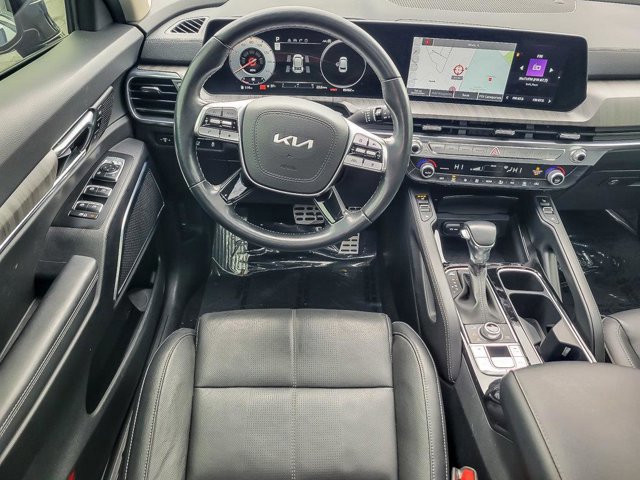 Used 2023 Kia Telluride SX image 18