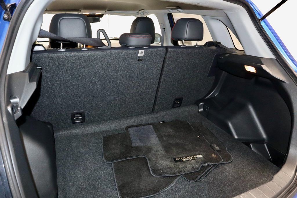 Used 2025 Mitsubishi Outlander Sport SE image 15