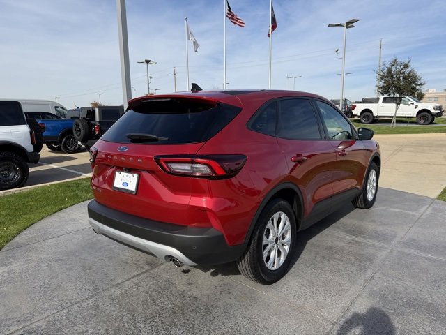 Certified 2025 Ford Escape Active w/ Tech Pack #1 image 6