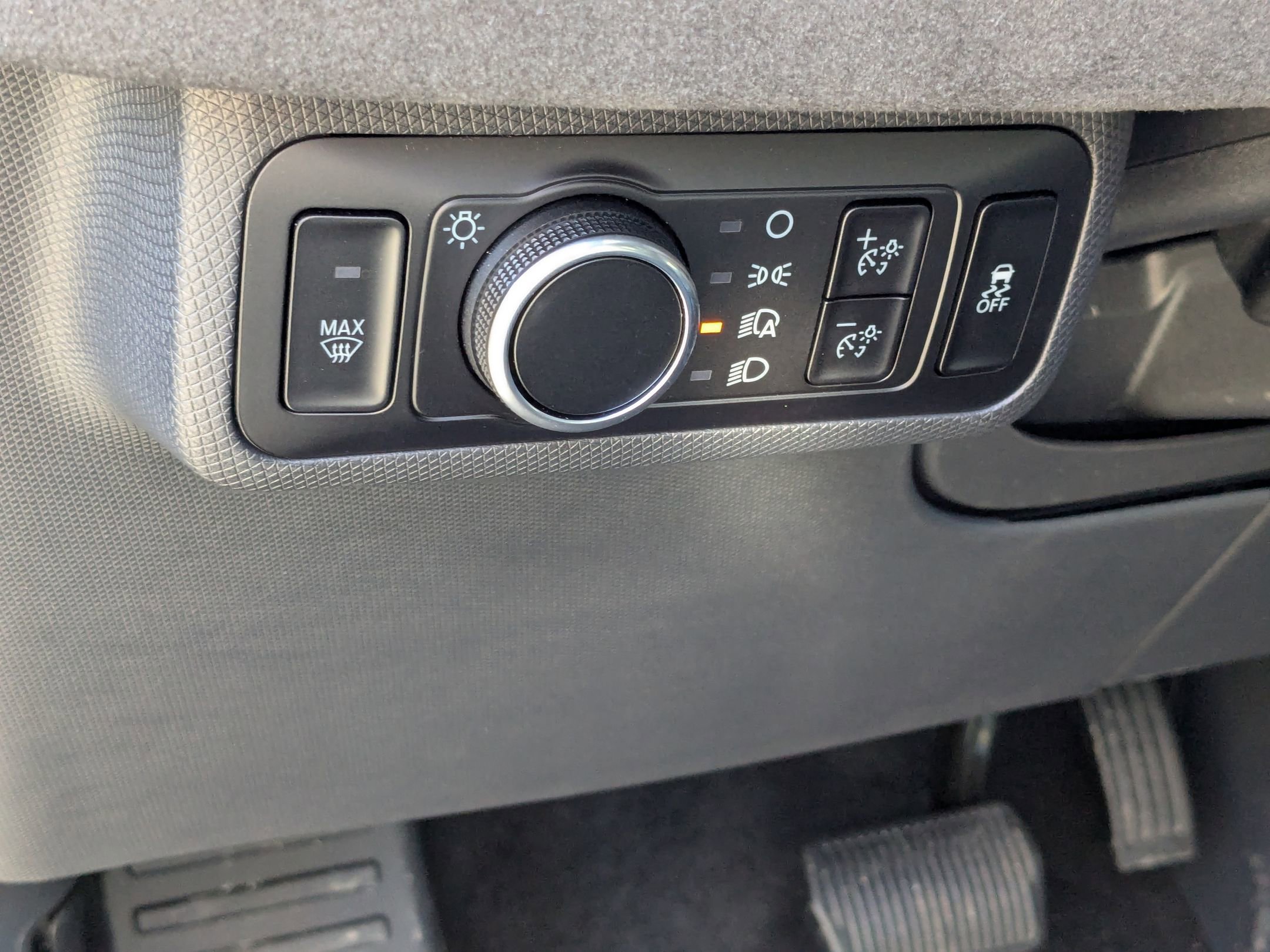 Certified 2025 Ford Mustang Mach-E GT image 18