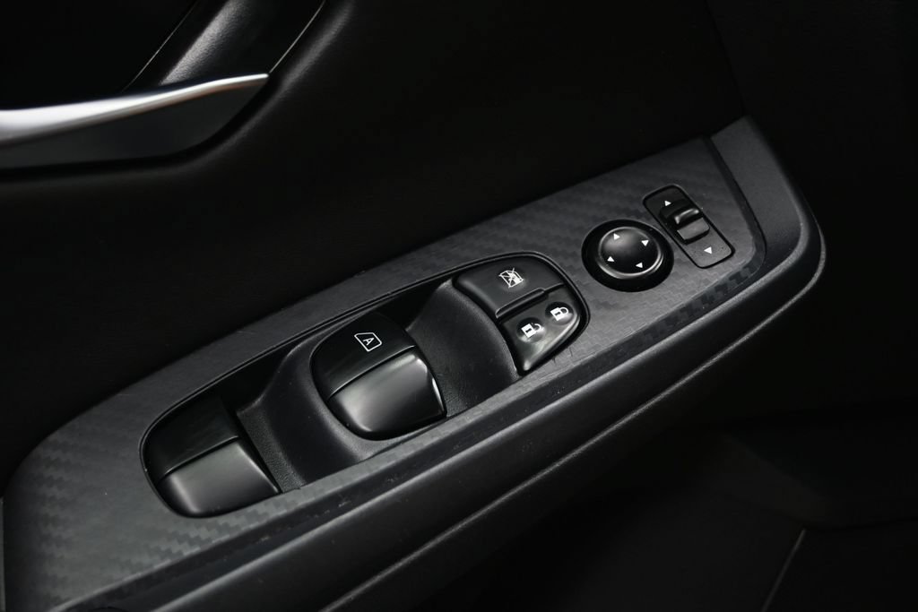 Used 2024 Nissan Sentra SV FWD image 25