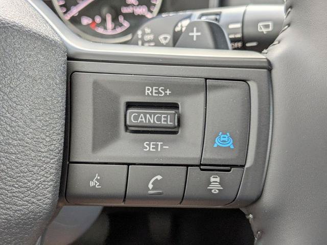 Used 2026 Nissan Rogue SV w/ Cold Weather Package FWD image 25