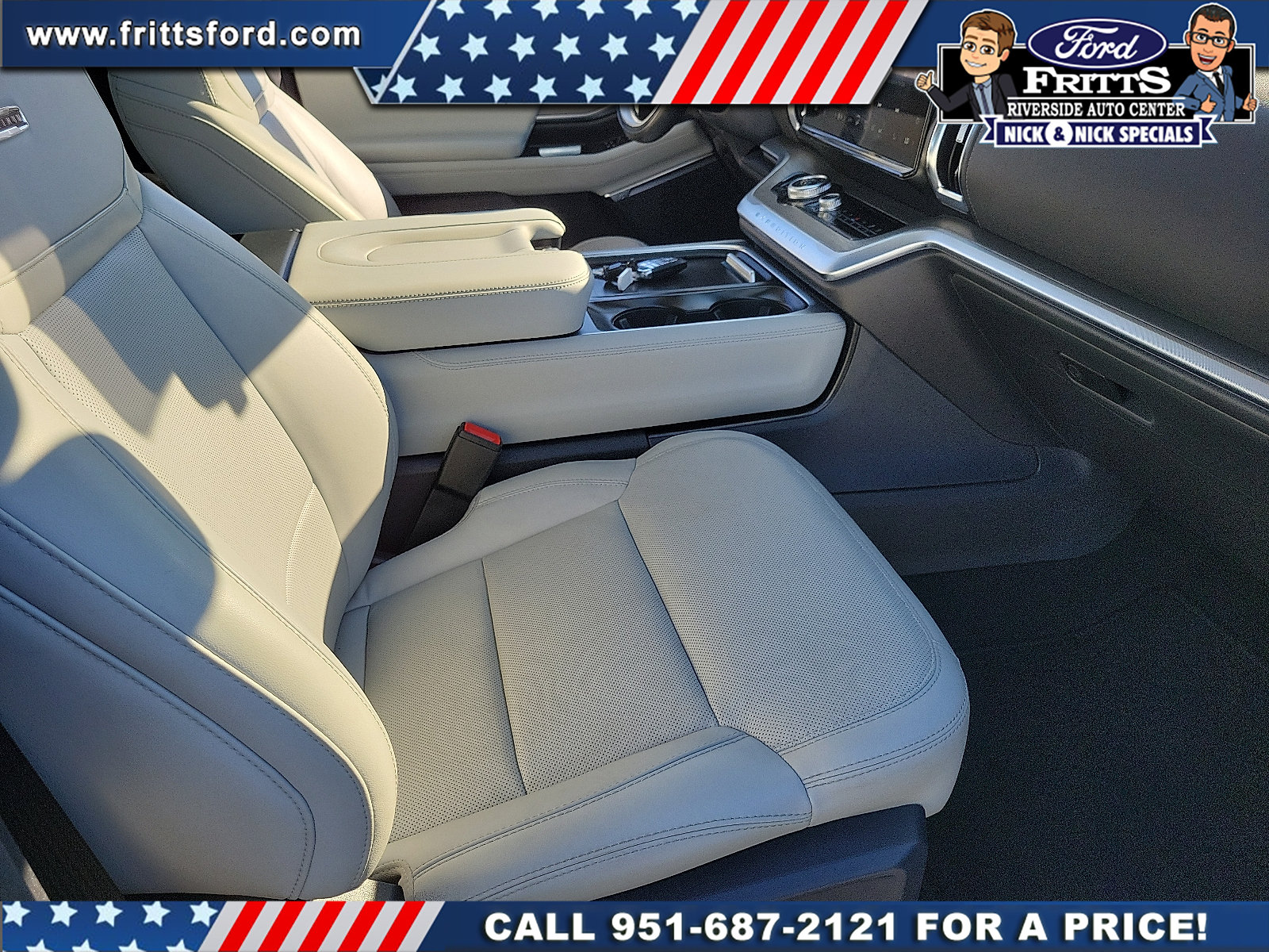 Certified 2025 Ford Expedition Max Platinum w/ Driver's Package AWD/4WD image 16