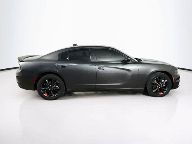 Used 2022 Dodge Charger SXT w/ Blacktop Package AWD/4WD image 26