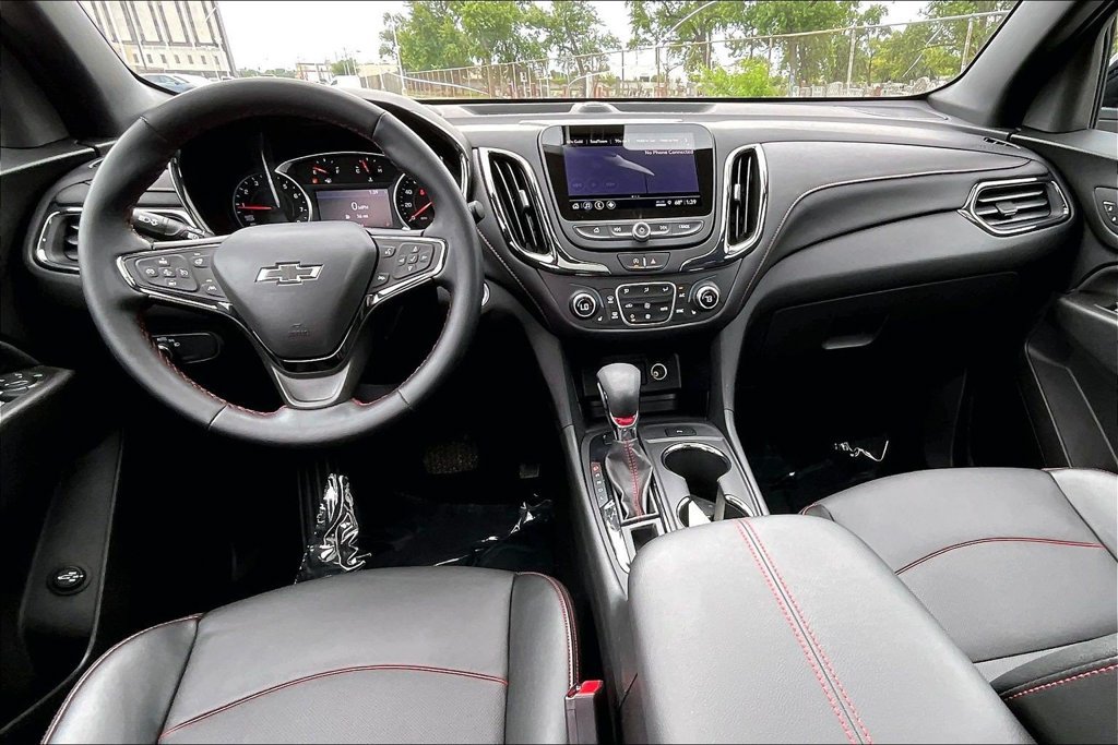 Used 2024 Chevrolet Equinox RS w/ RS Leather Package AWD/4WD image 14