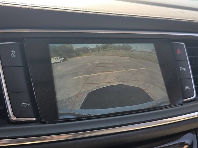 Used 2018 Buick Enclave Premium w/ Trailering Package FWD image 20