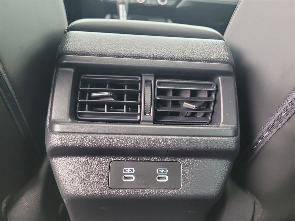 Used 2024 Honda Accord Touring image 13