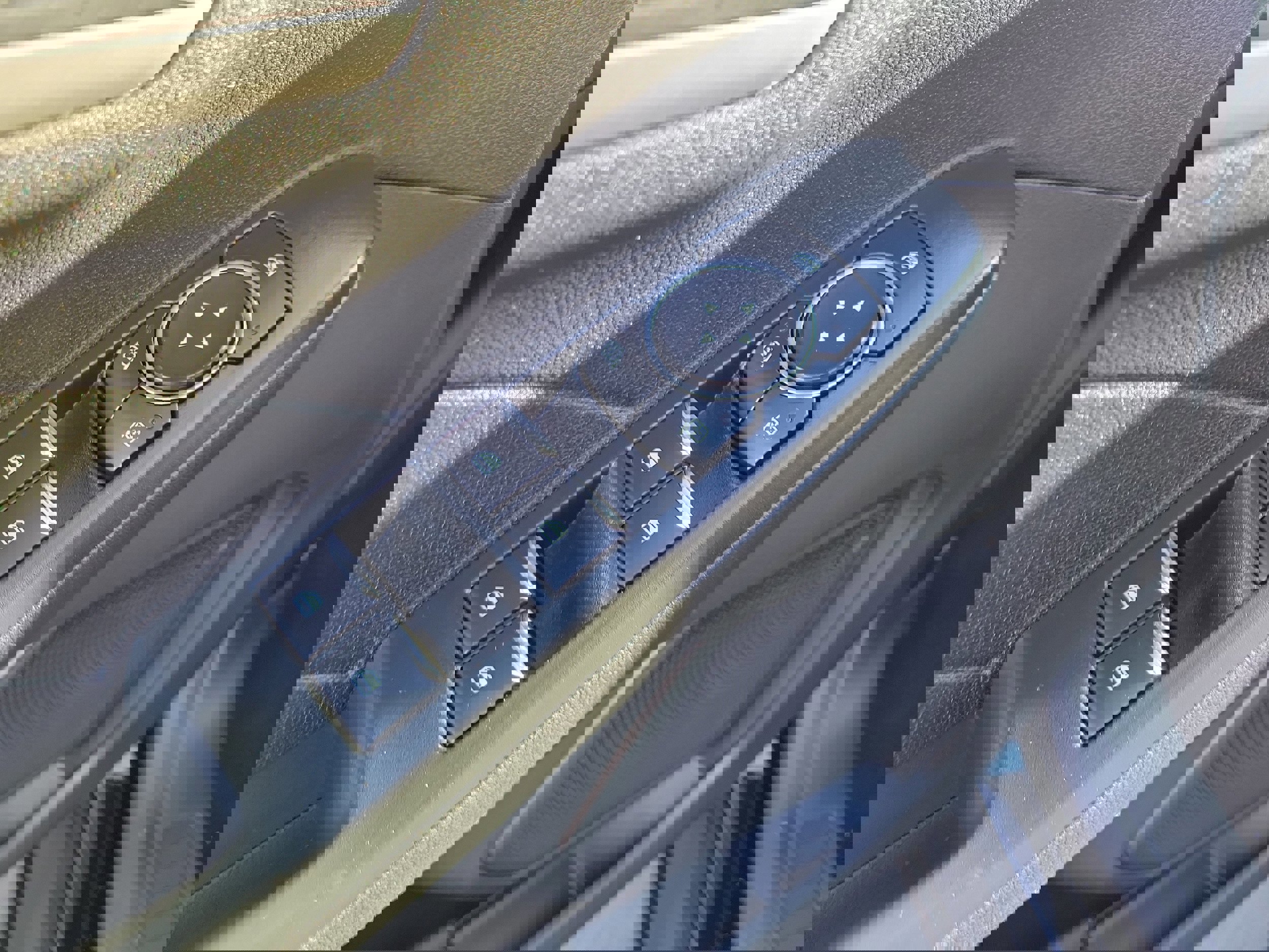 Certified 2022 Ford Escape SE w/ Convenience Package image 18