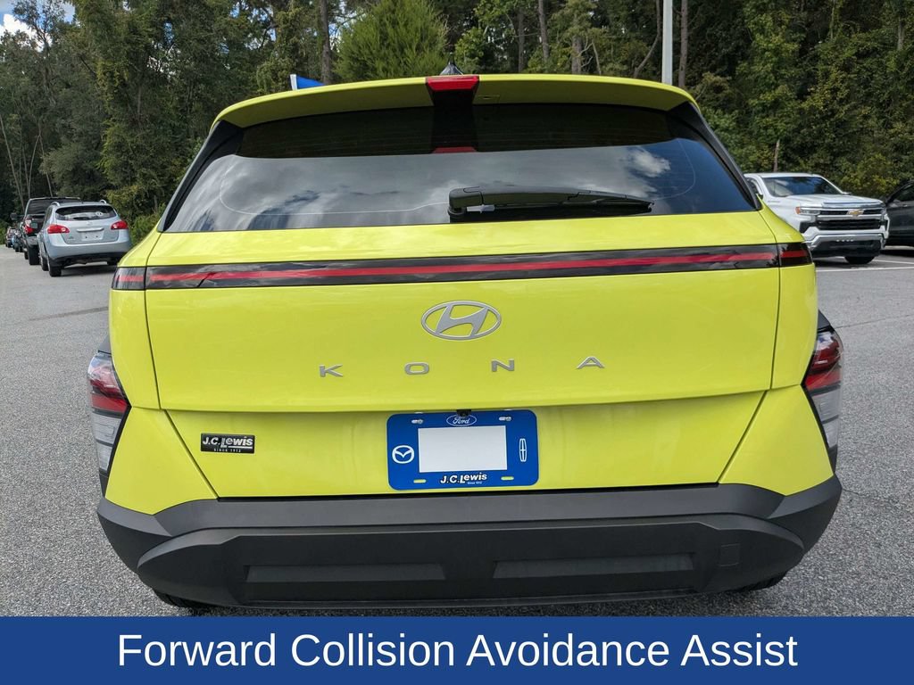 Used 2025 Hyundai Kona SE FWD image 8