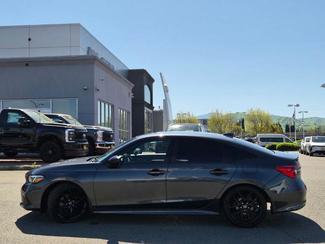 Used 2024 Honda Civic Sport image 2