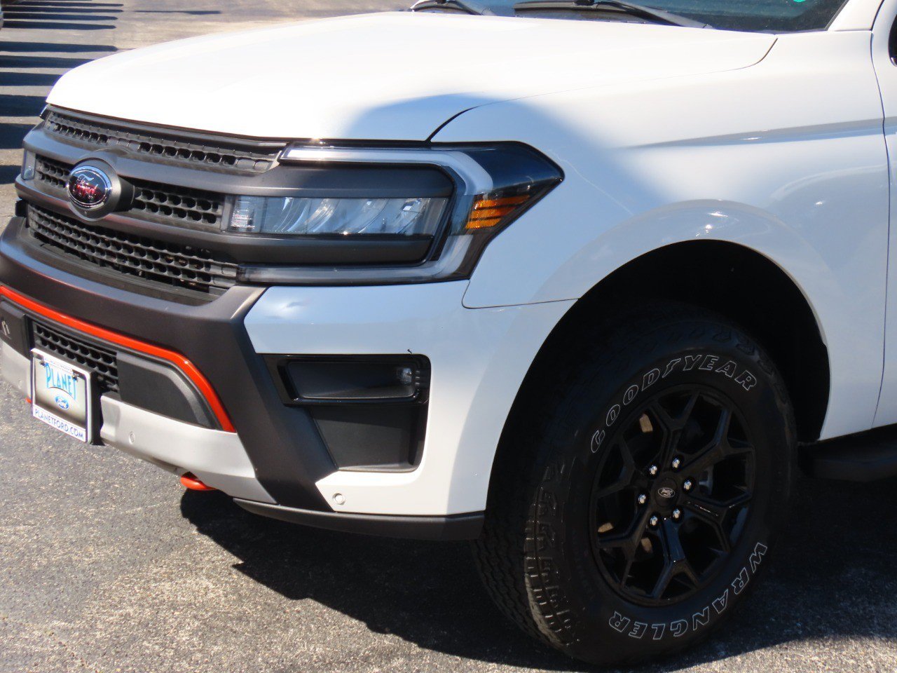Certified 2024 Ford Expedition Timberline image 3