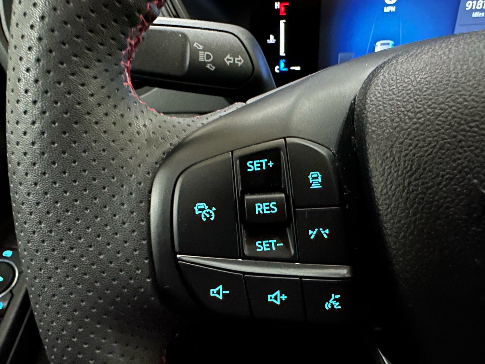 Certified 2023 Ford Escape ST-Line w/ Tech Pack #1 image 38