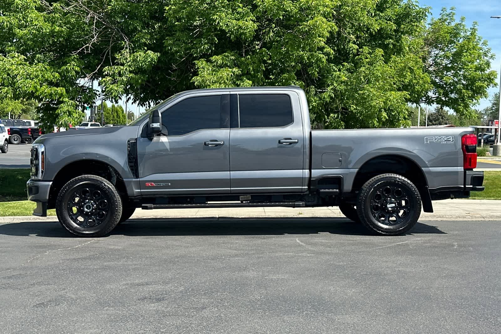 Certified 2025 Ford F350 Lariat w/ Lariat Ultimate Package AWD/4WD image 5