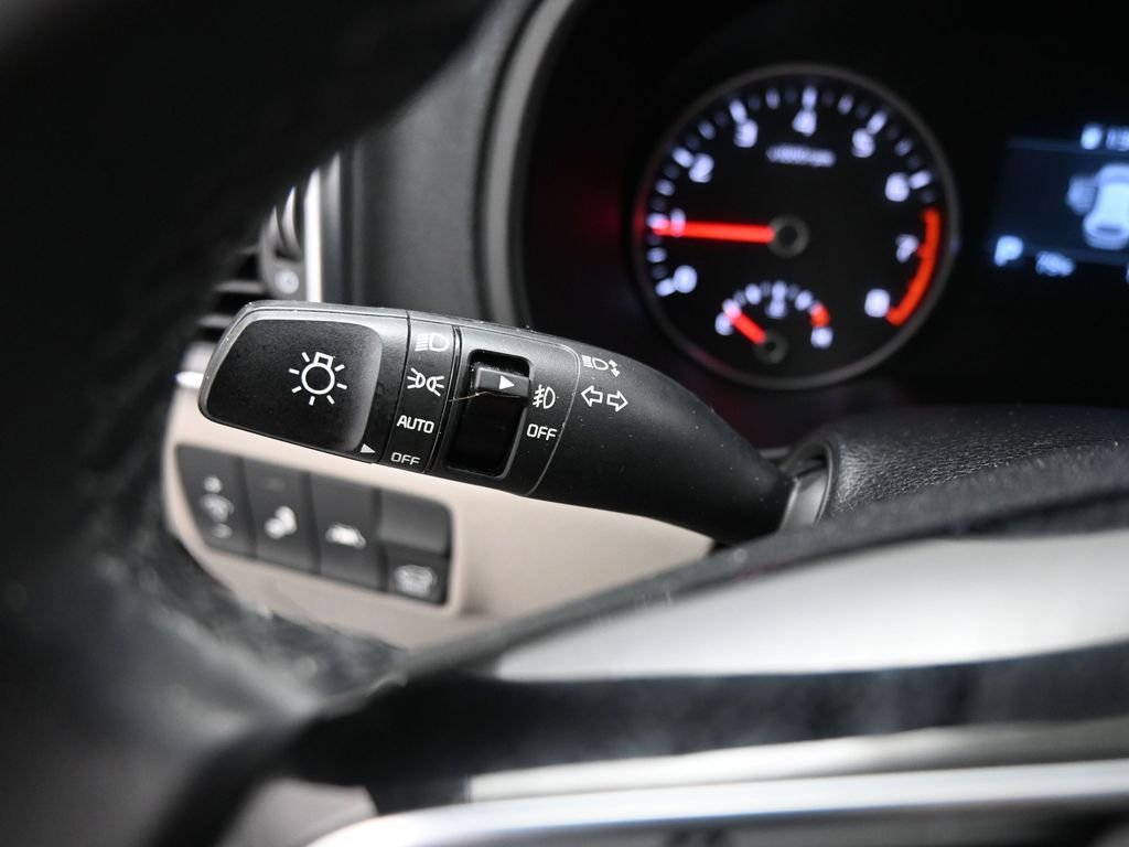 Used 2020 Kia Sportage EX image 40