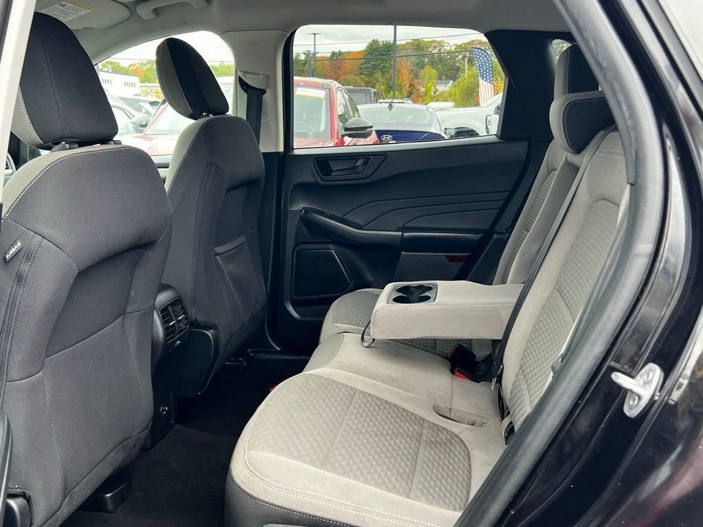 Certified 2022 Ford Escape SE w/ Convenience Package image 16
