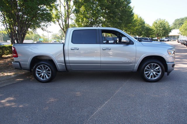 Used 2021 RAM 1500 Laramie w/ Sport Appearance Package AWD/4WD image 9