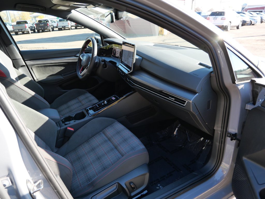 Used 2025 Volkswagen GTI S FWD image 11