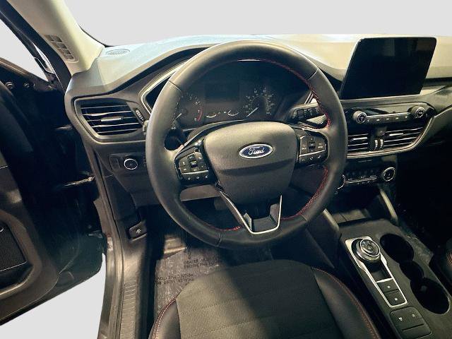 Certified 2022 Ford Escape SEL w/ SEL Stealth AWD Package image 10