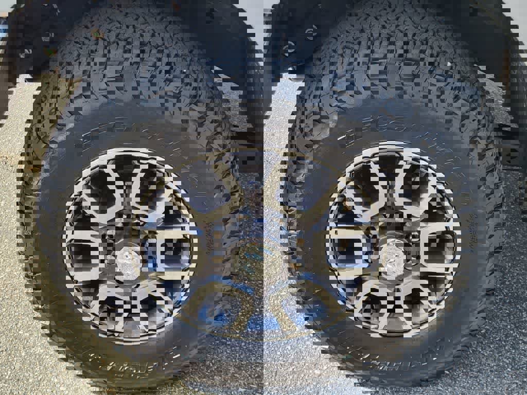 Used 2023 RAM 3500 Limited image 12