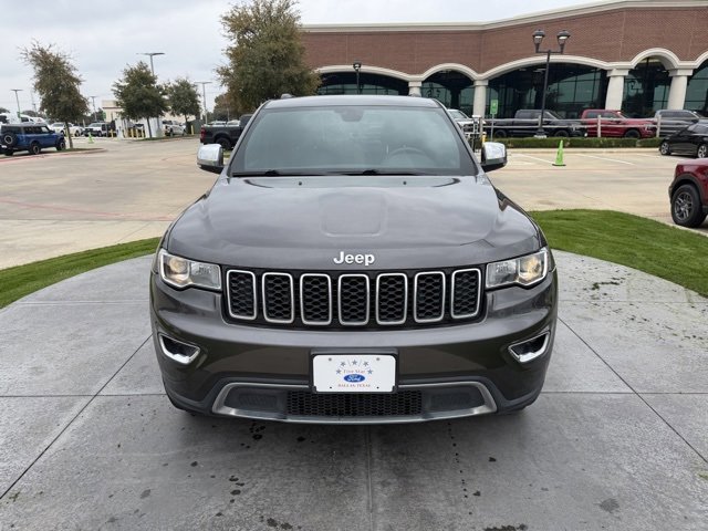 Used 2017 Jeep Grand Cherokee Limited image 2