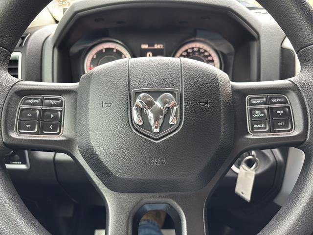 Used 2019 RAM 1500 Classic SLT image 26