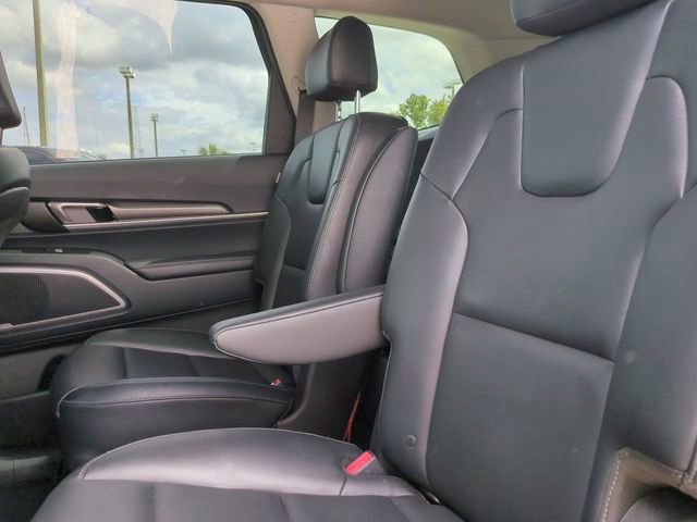 Used 2024 Kia Telluride S w/ S Sunroof Package image 14