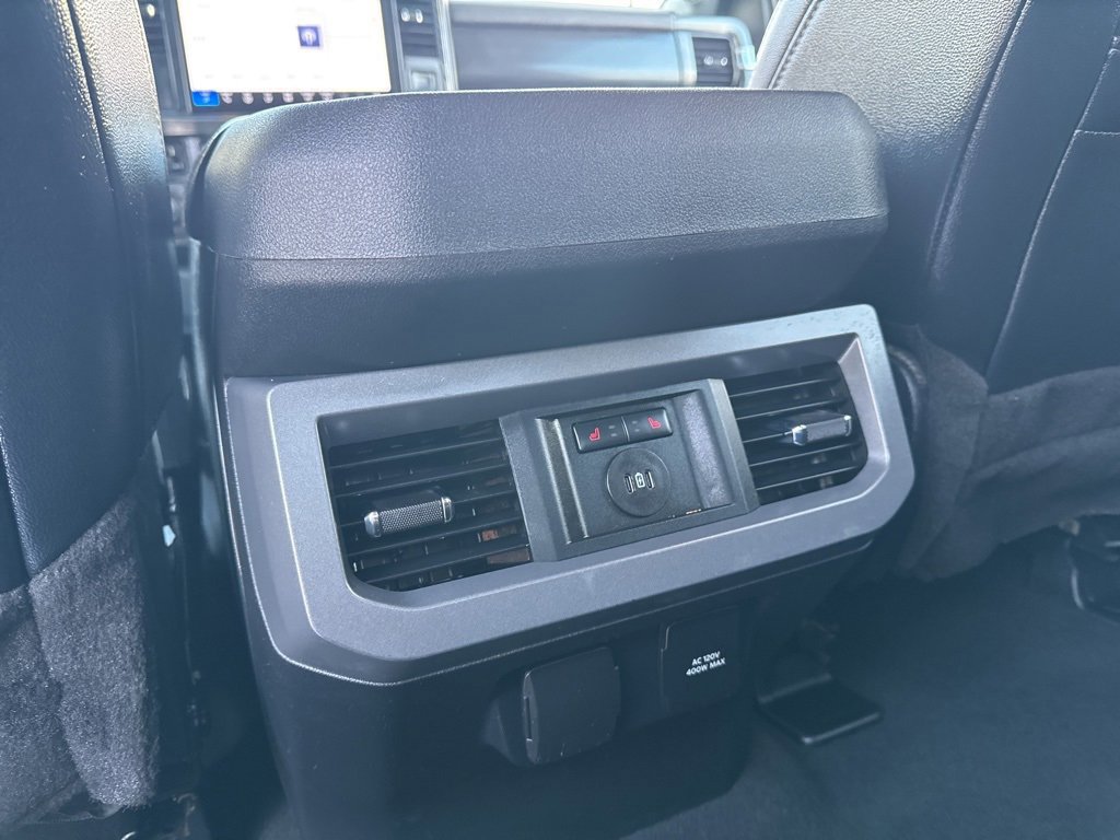 Certified 2024 Ford F350 Lariat w/ Chrome Package image 32