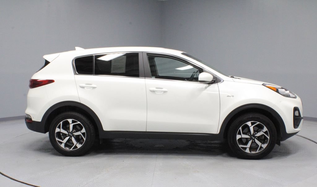 Used 2022 Kia Sportage LX AWD/4WD image 11